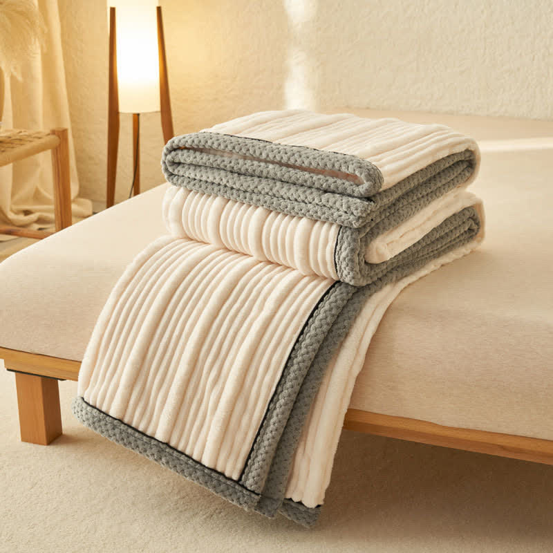 Soft fleece blanket in plain color
