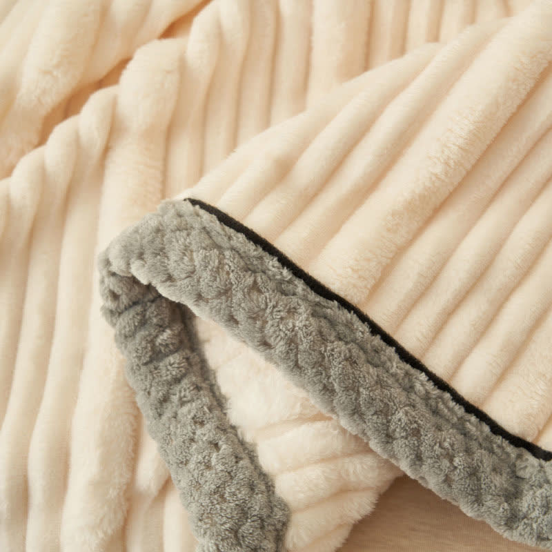 Soft fleece blanket in plain color