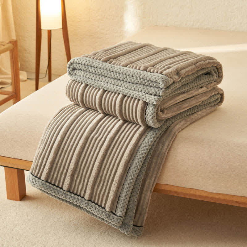 Soft fleece blanket in plain color