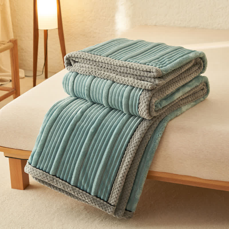 Soft fleece blanket in plain color