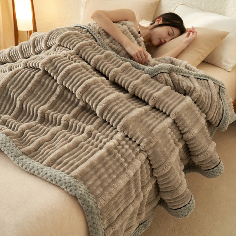 Soft fleece blanket in plain color