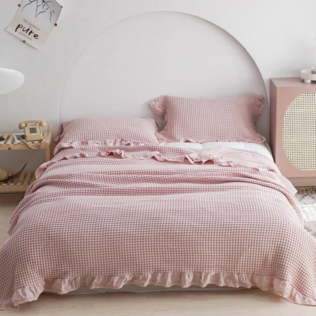 Slim and cozy blanket
