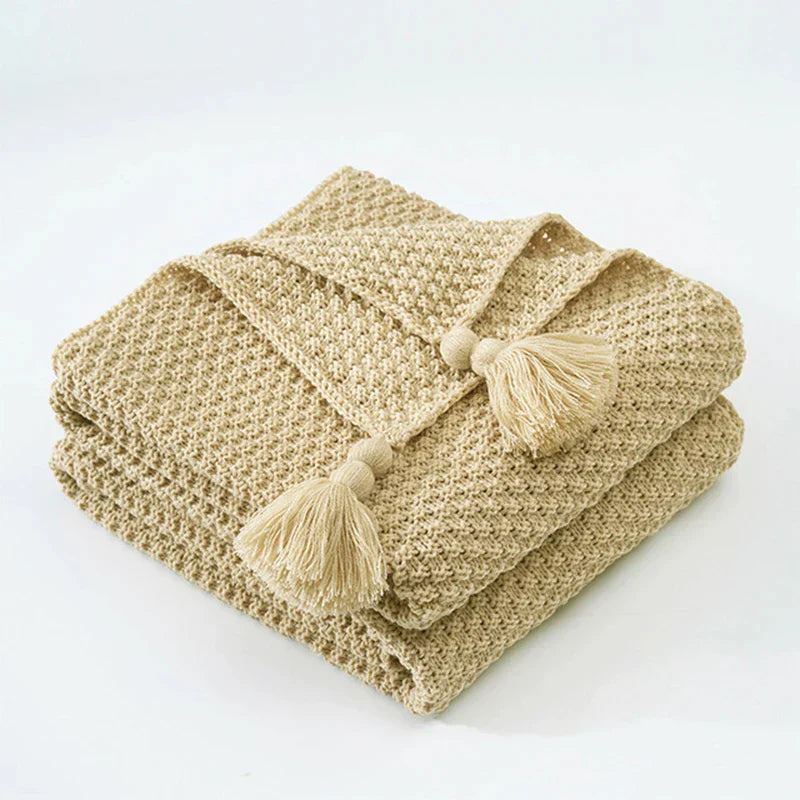 Nordic cozy wool blanket with tassels