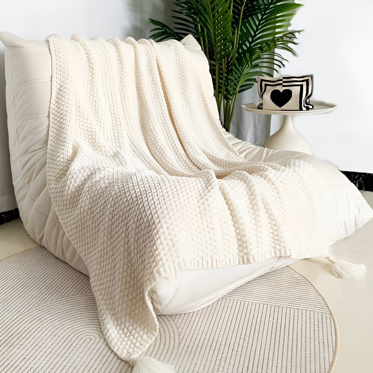 Cozy Fleece Knit Blanket for Year-Round Comfort