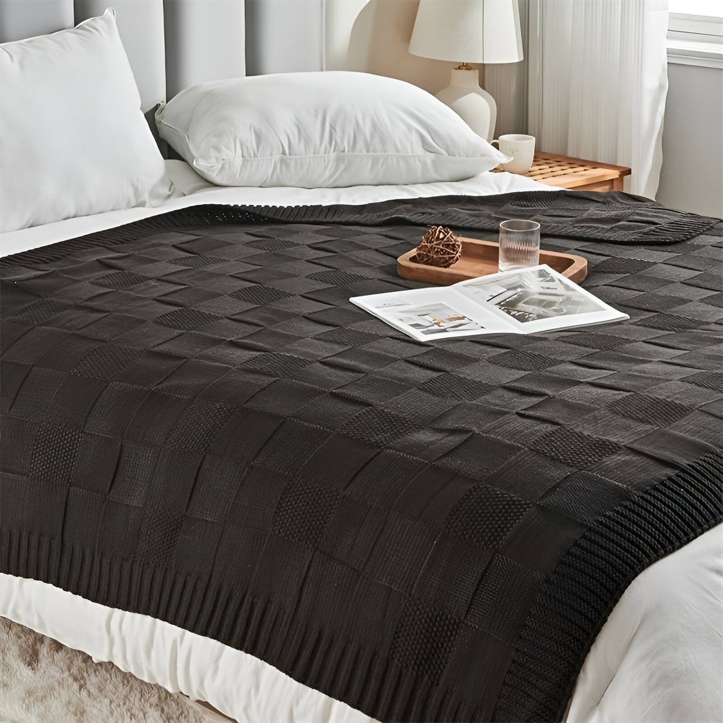 Soft knitted blanket for bed
