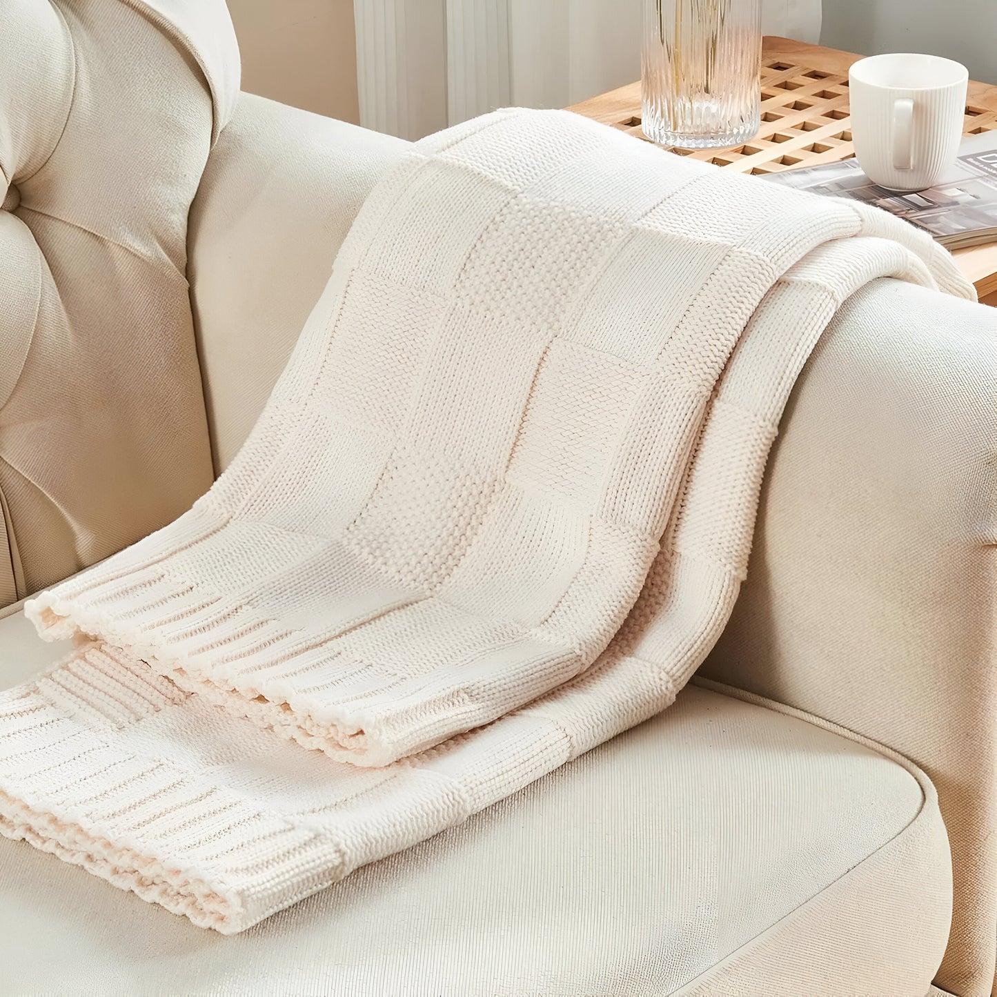 Soft knitted blanket for bed