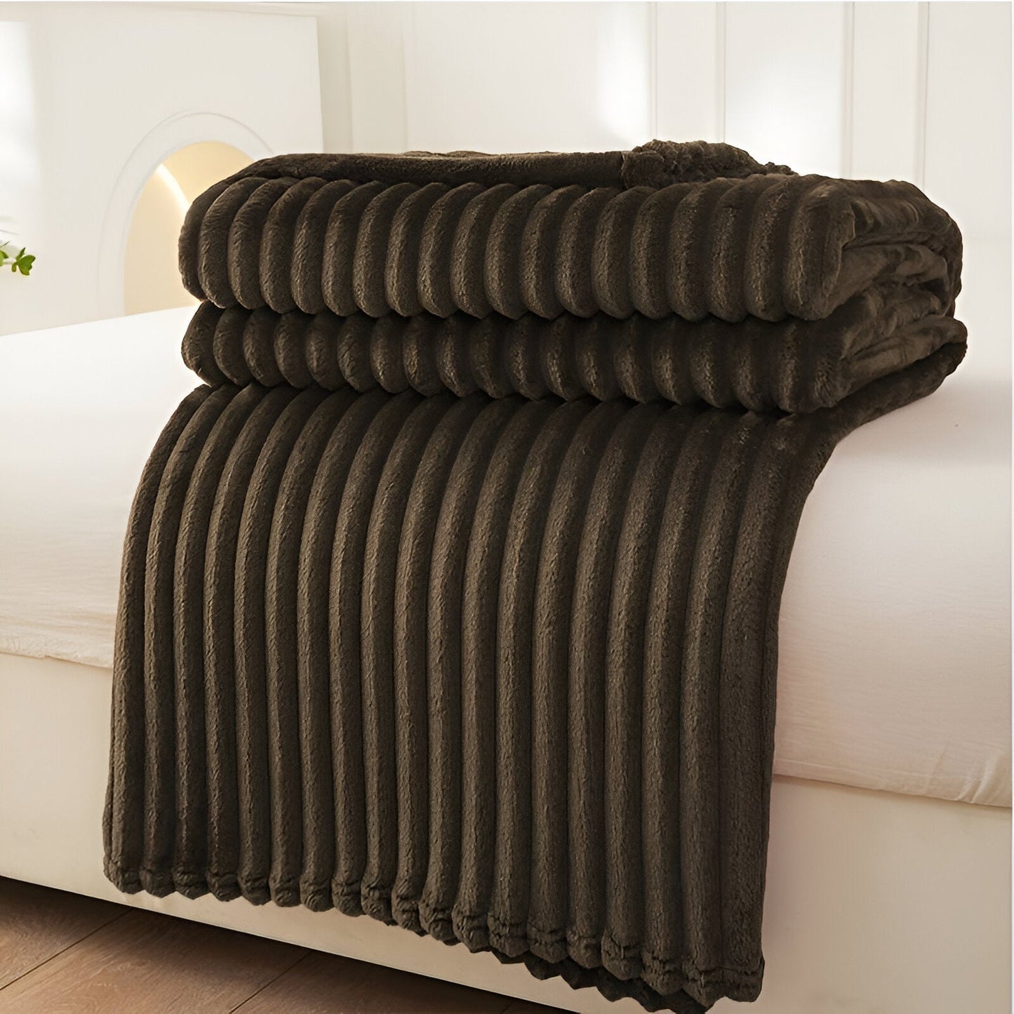Cozy, Breathable Fleece Blanket