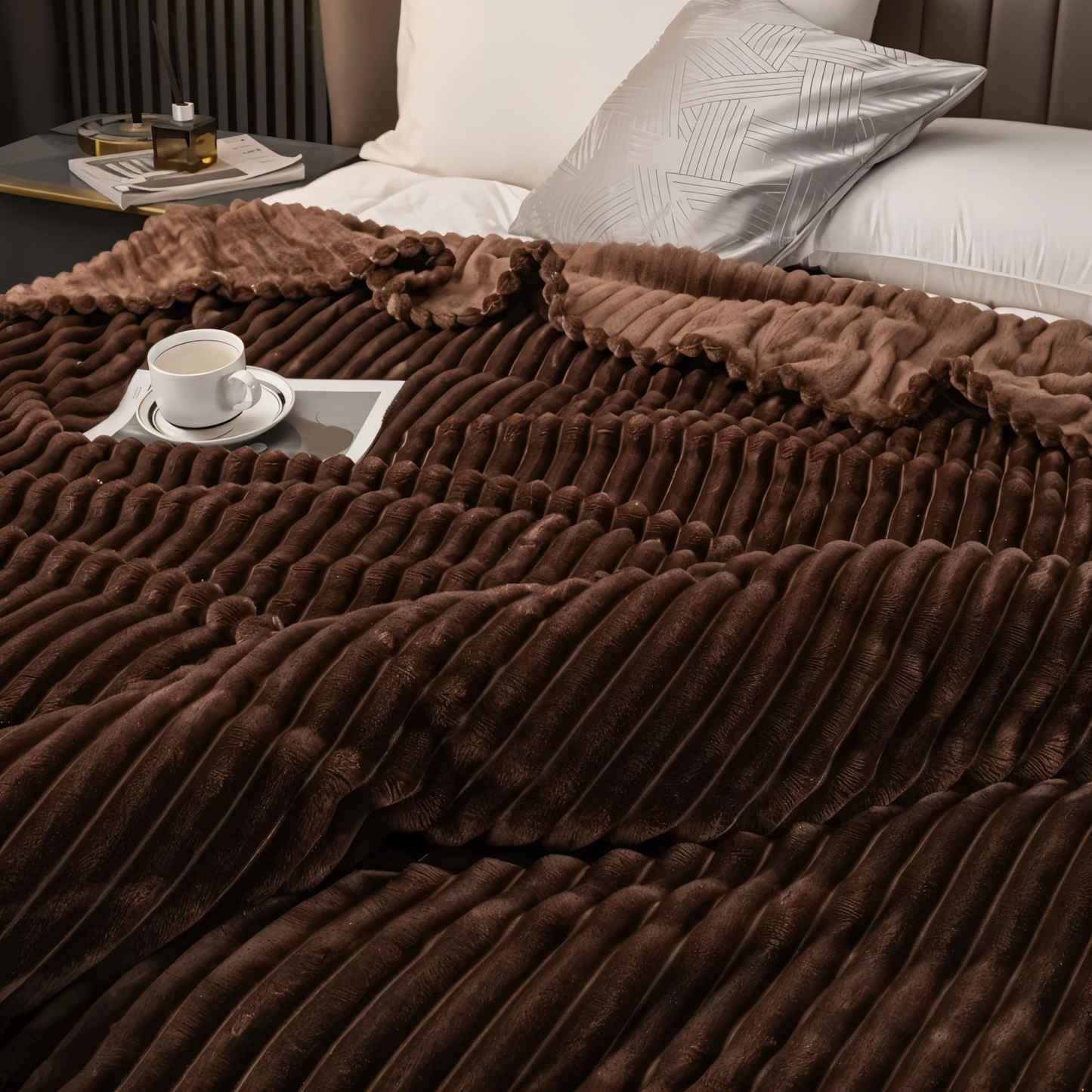 Cozy, Breathable Fleece Blanket