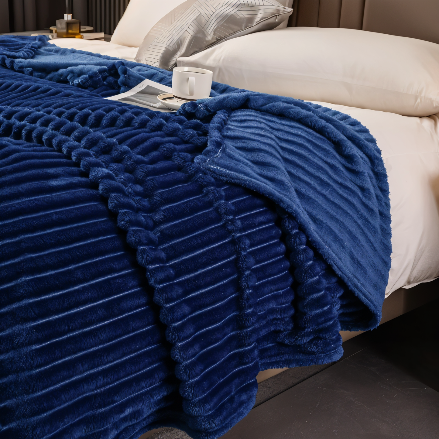 Cozy, Breathable Fleece Blanket