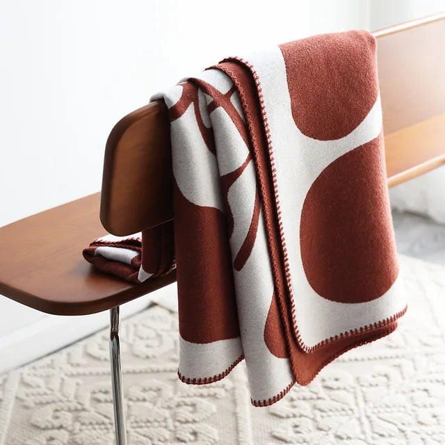 Nordic style acrylic throw blanket – Cozy & warm – Perfect for living room & bedroom