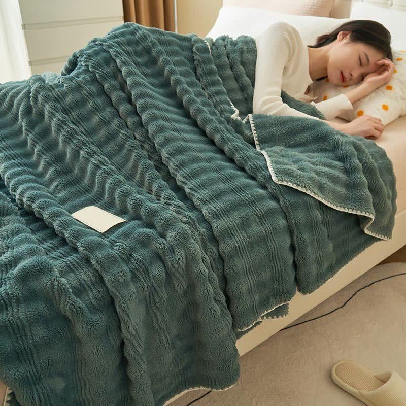 Reversible fleece blanket