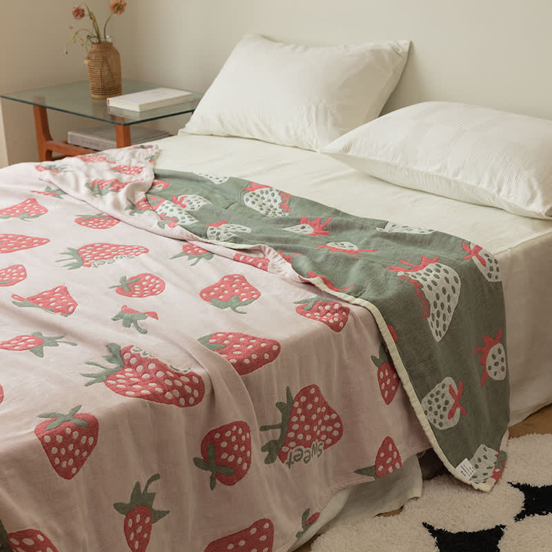 Five-layered quilted blanket