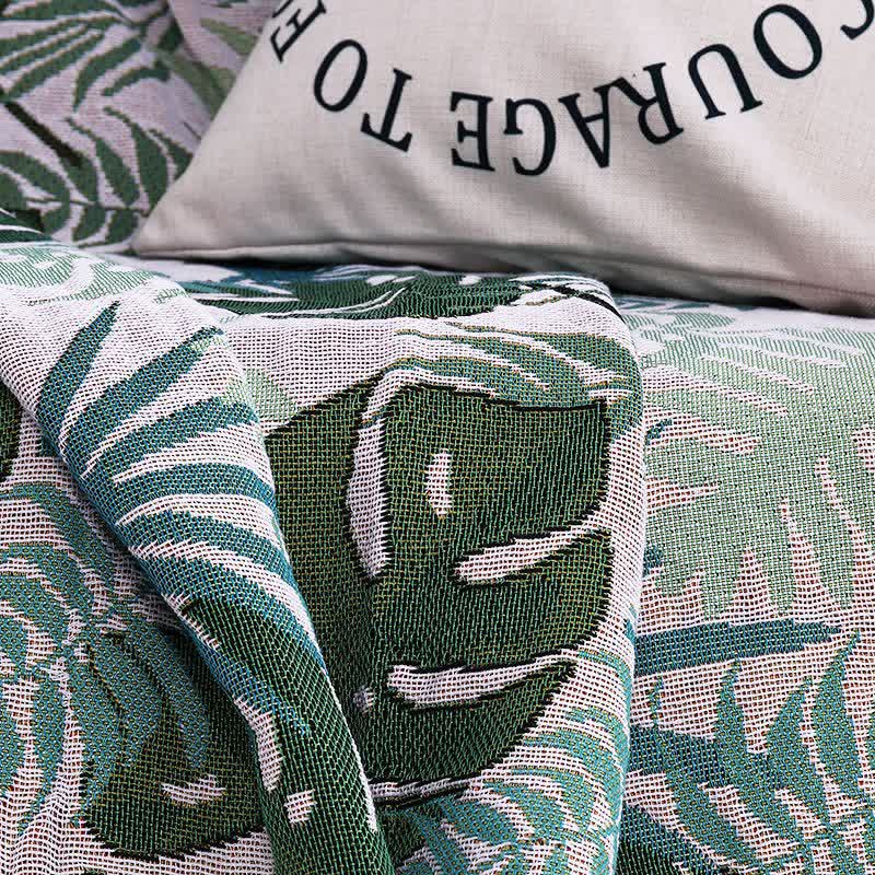 Sofa throw with fringes - High-quality sofa covers for an elegant look