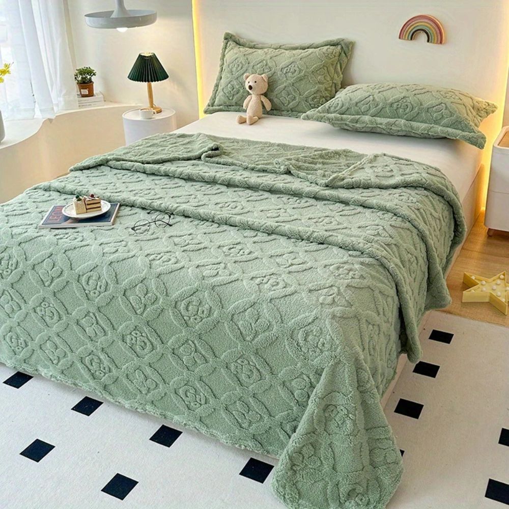 Variant image for Leaf Embroidery Fleece Blanket – Soft Microfiber Throw for Cozy Comfort and Year-Round Use-13
