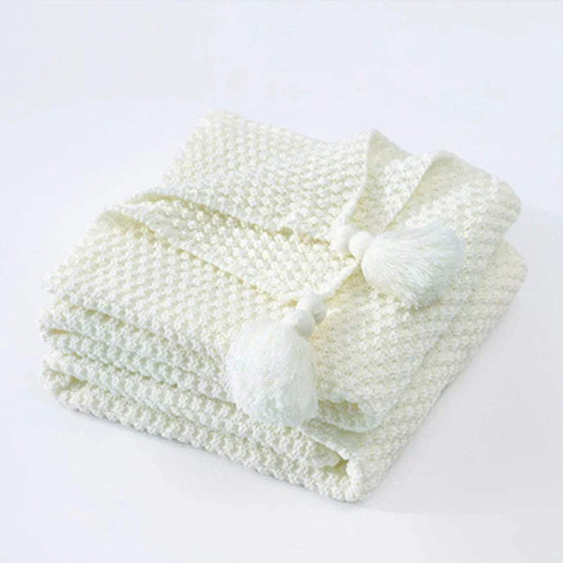 Nordic cozy wool blanket with tassels