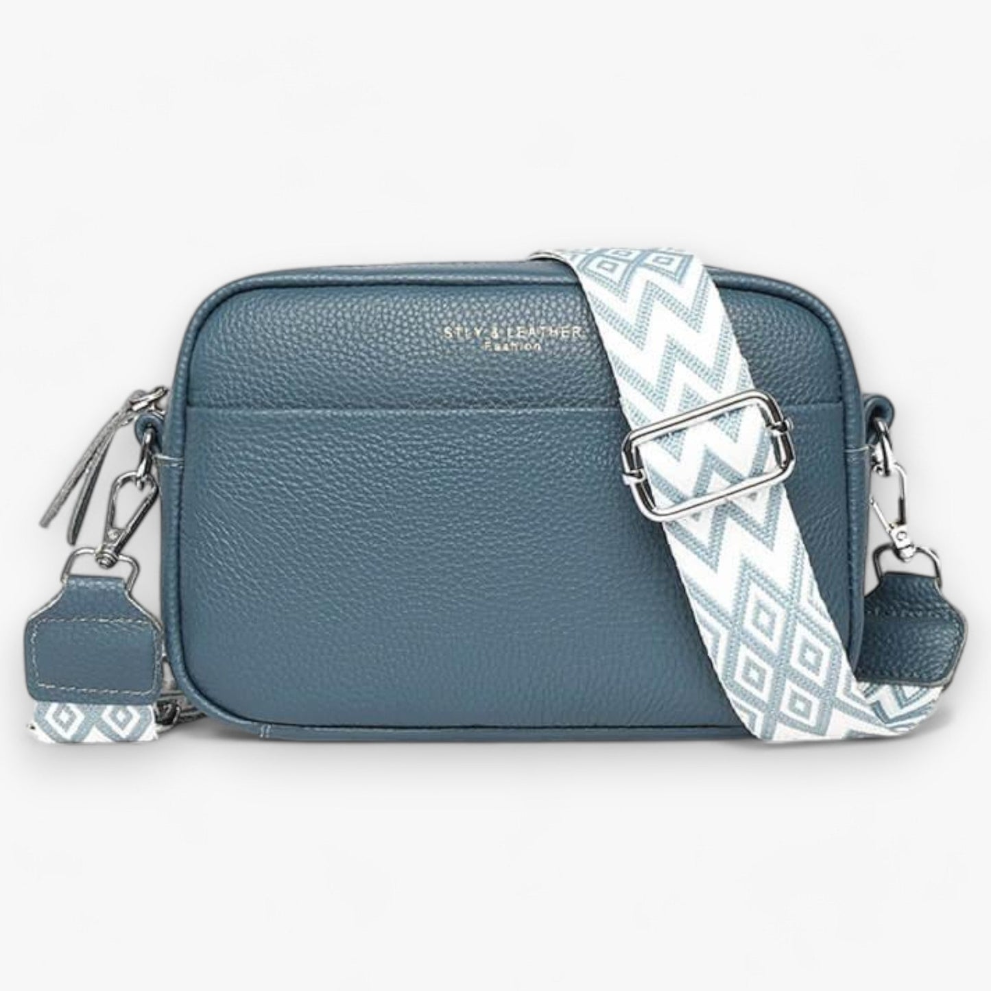 Black Crossbody Bag – Elegant PU Leather, Lightweight & Hands-Free Design