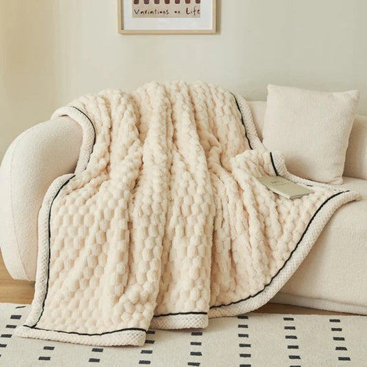 Soft Sherpa Fleece Blanket – Cozy, Lightweight, Year-Round Throw