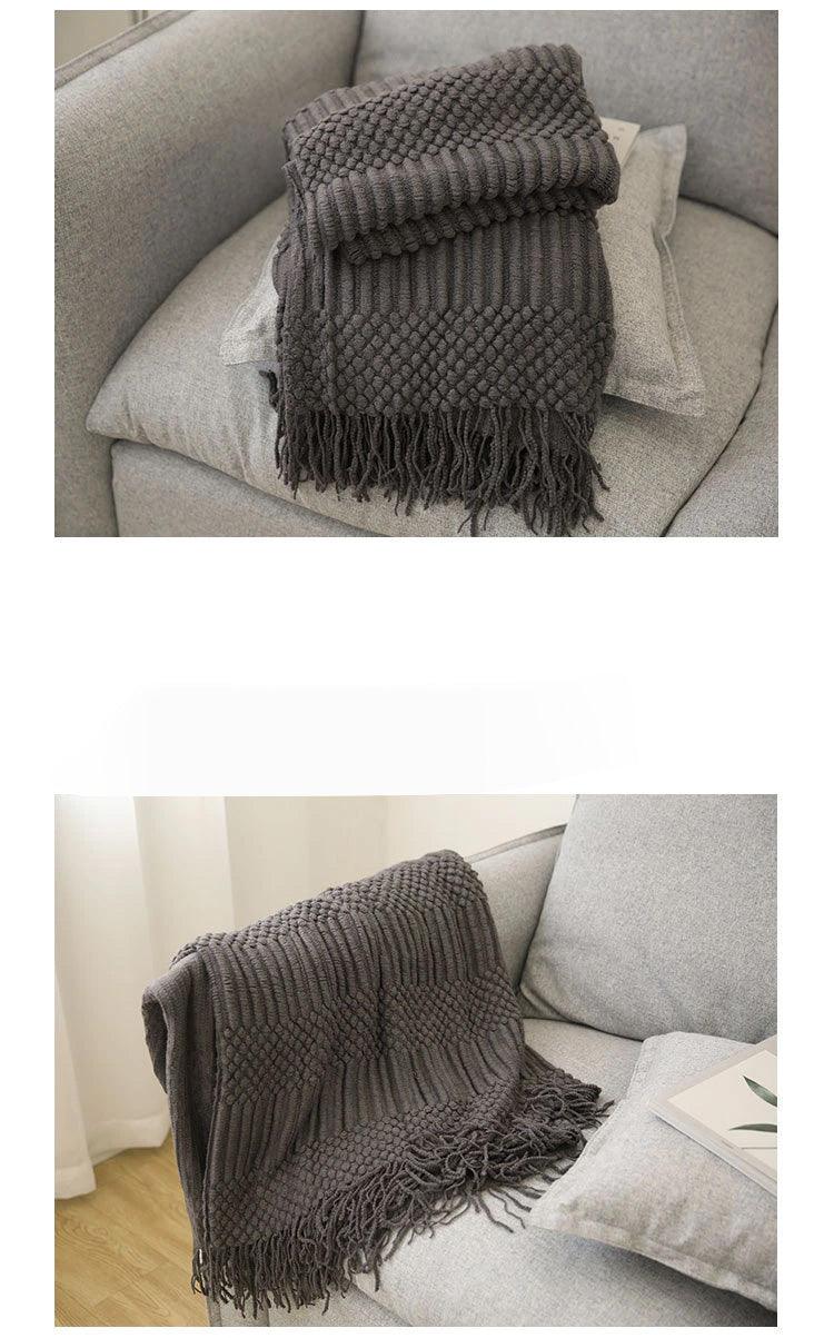 High-Quality Throw Blanket with Tassels