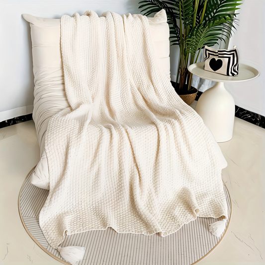 Cozy Fleece Knit Blanket for Year-Round Comfort