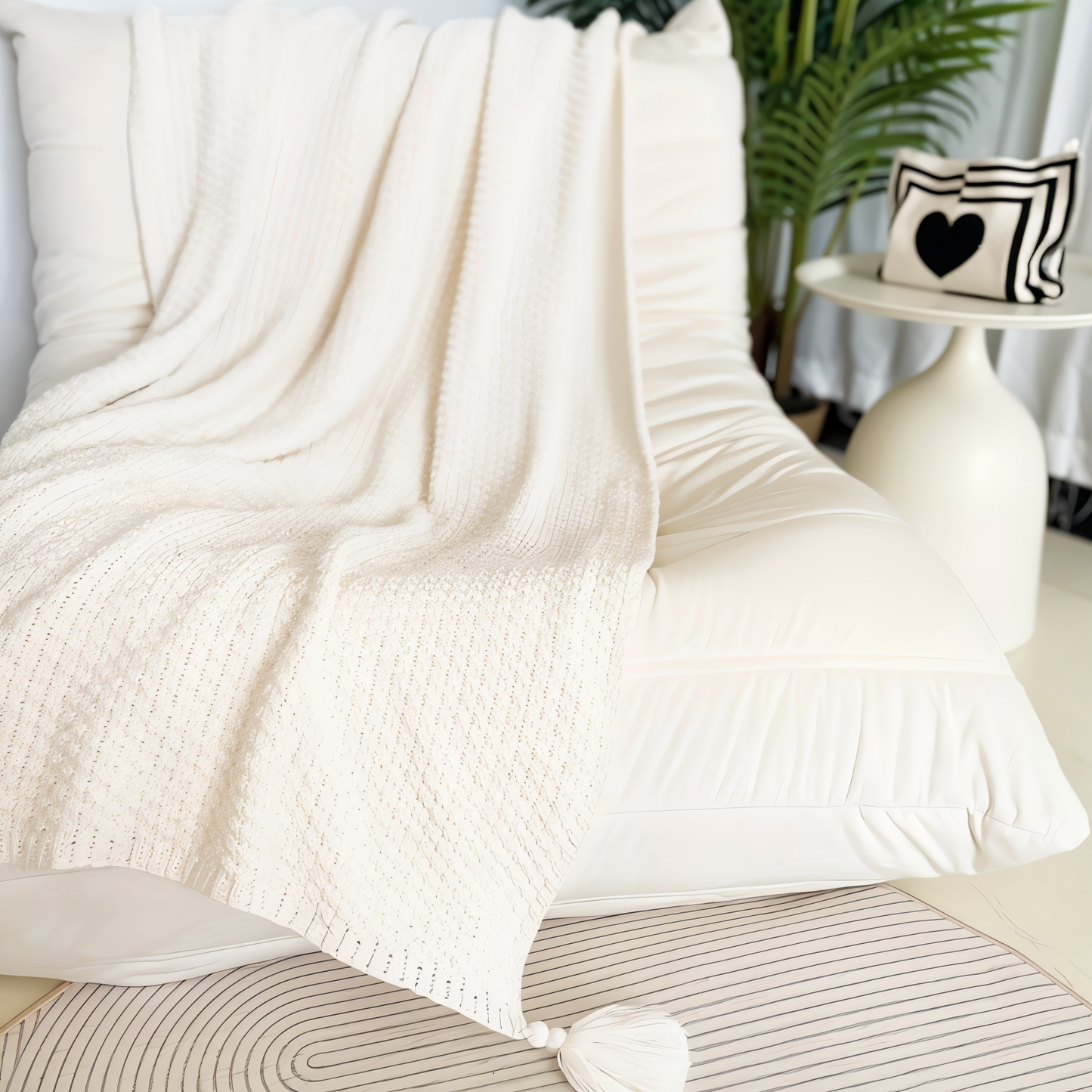 Cozy Fleece Knit Blanket for Year-Round Comfort