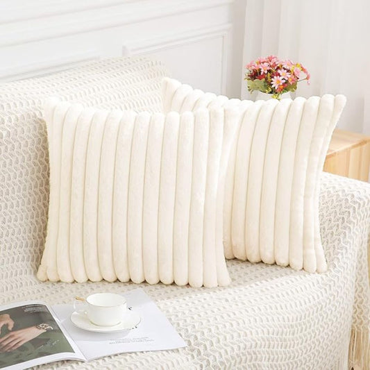 https://cdn.shopify.com/s/files/1/0637/4480/2863/files/NouviaFauxFurPlushCushionCover_4.jpg?v=1748585212