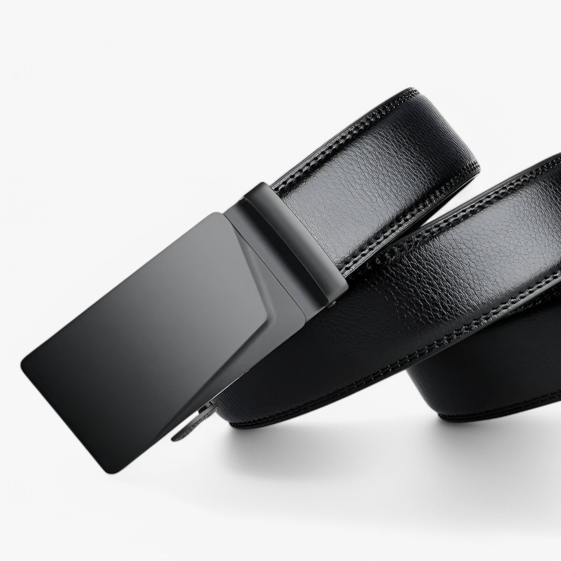 Black Leather Men's Belt with Automatic Buckle – Adjustable, Versatile Design for Casual and Formal Wear-3