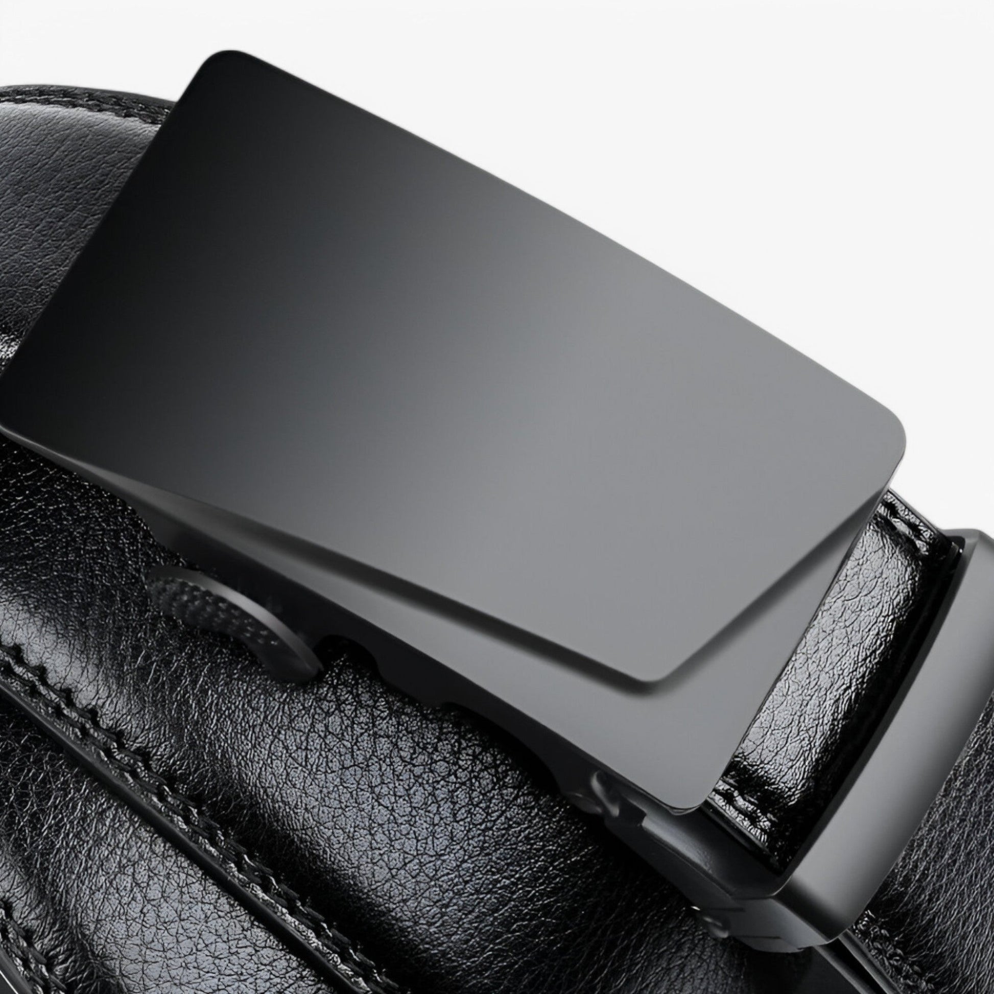 Black Leather Men's Belt with Automatic Buckle – Adjustable, Versatile Design for Casual and Formal Wear-4