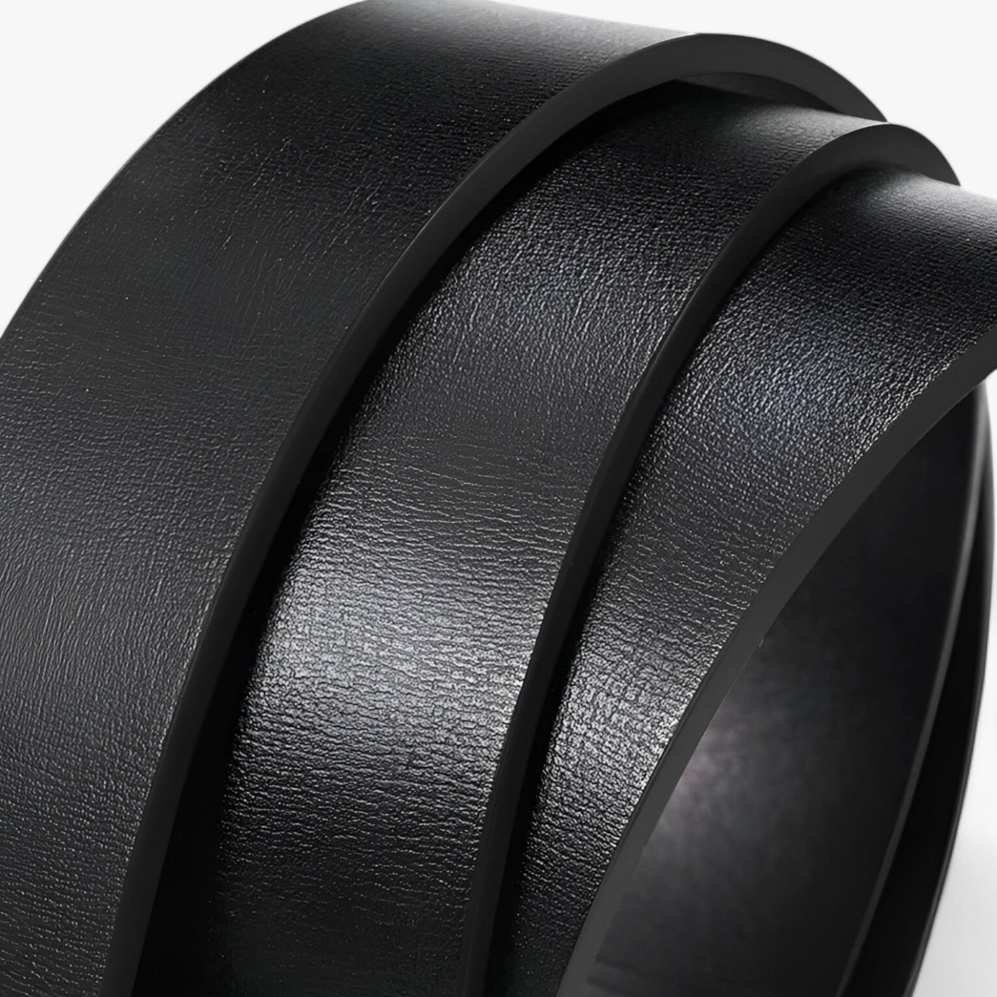 Classic Leather Men's Belt – Durable Cowhide with Zinc Alloy Buckle for Formal and Casual Wear-4