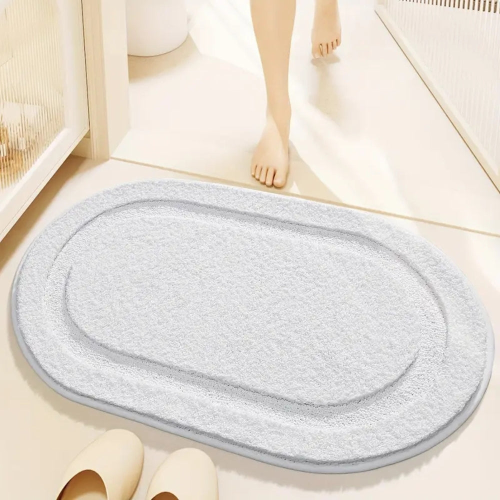 Soft Microfiber Non-Slip Bath Mat – Quick-Drying Oval Bathroom Rug for Ultimate Comfort and Safety 3