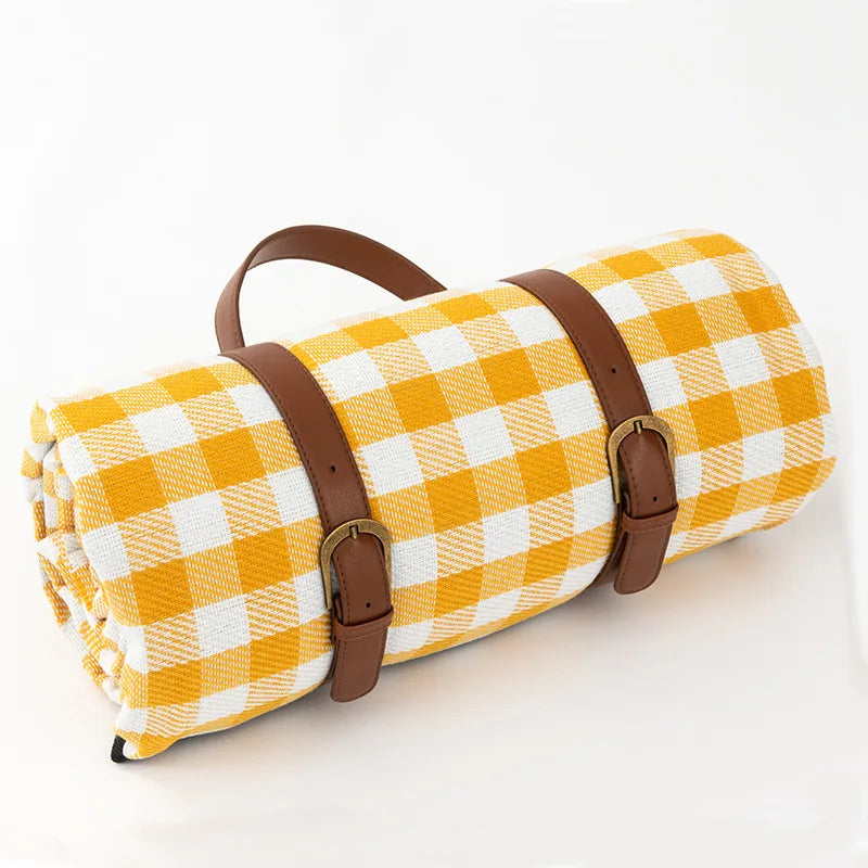 Waterproof Large Picnic Blanket – Foldable Outdoor Blanket for Comfort