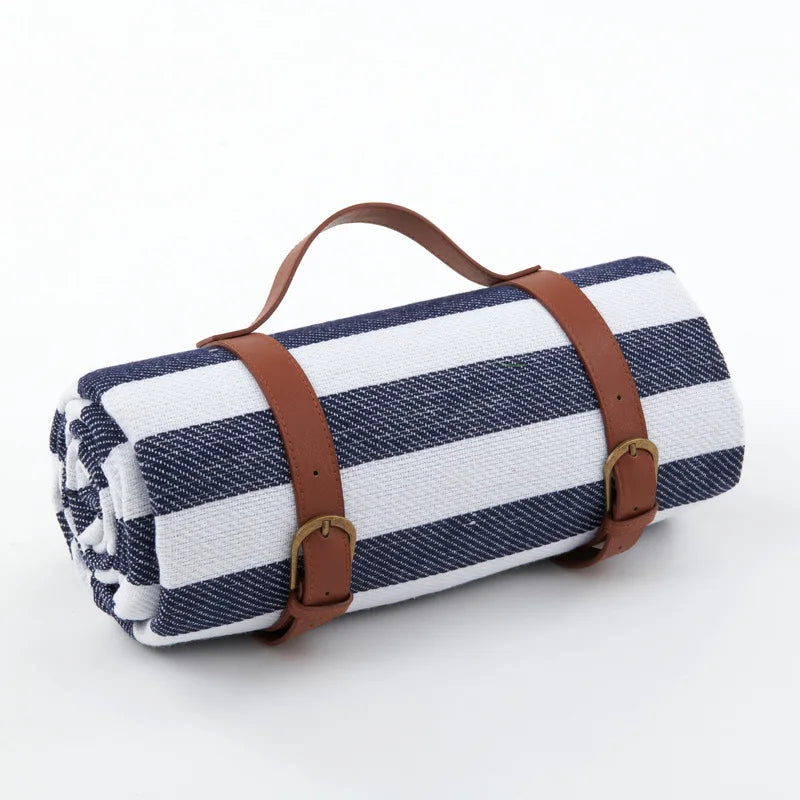 Waterproof Large Picnic Blanket – Foldable Outdoor Blanket for Comfort