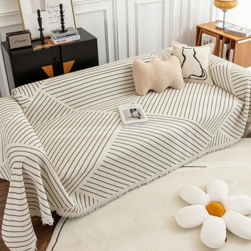 Comfortable sofa blanket with abstract pattern – Soft, versatile blanket for the living room