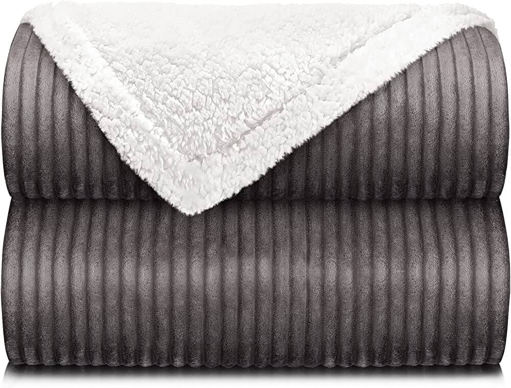 Super Soft Plush Blanket for Sofa, Couch & Bed