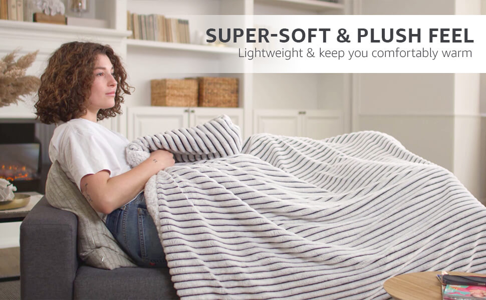 Super Soft Plush Blanket for Sofa, Couch & Bed