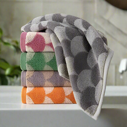 Cotton Towel Set with Fan Pattern