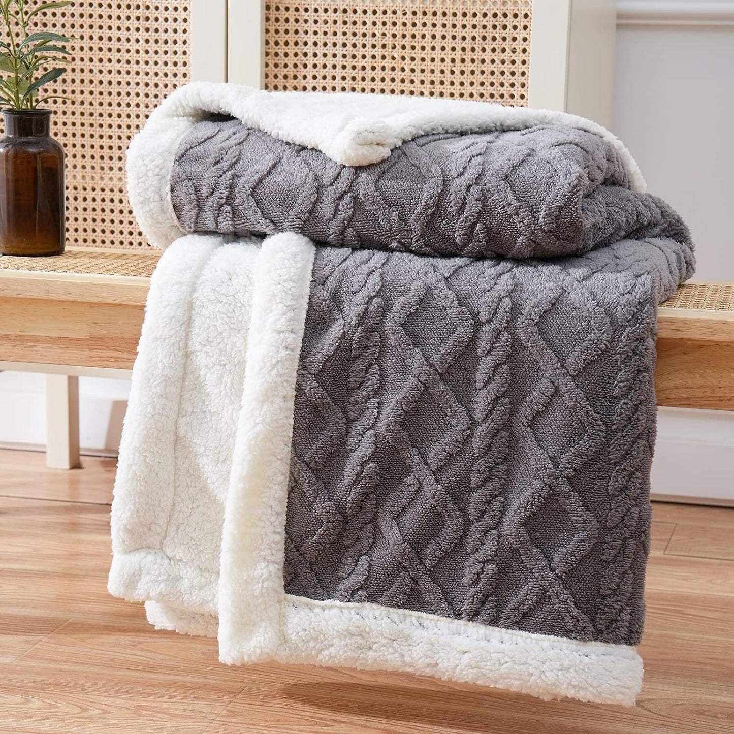 Reversible Sherpa Fleece Blanket, Soft and Cozy for Year-Round Comfort, 50 x 60 – Lightweight and Machine Washable 2