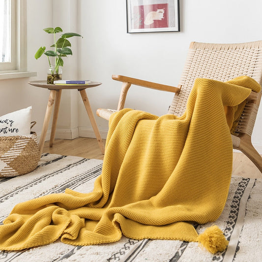 Luxurious Knitted Blanket for Cozy Moments